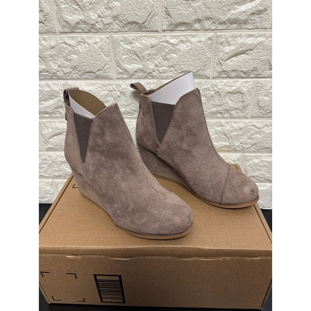 Dunes Women's Zoey Wedge Bootie,